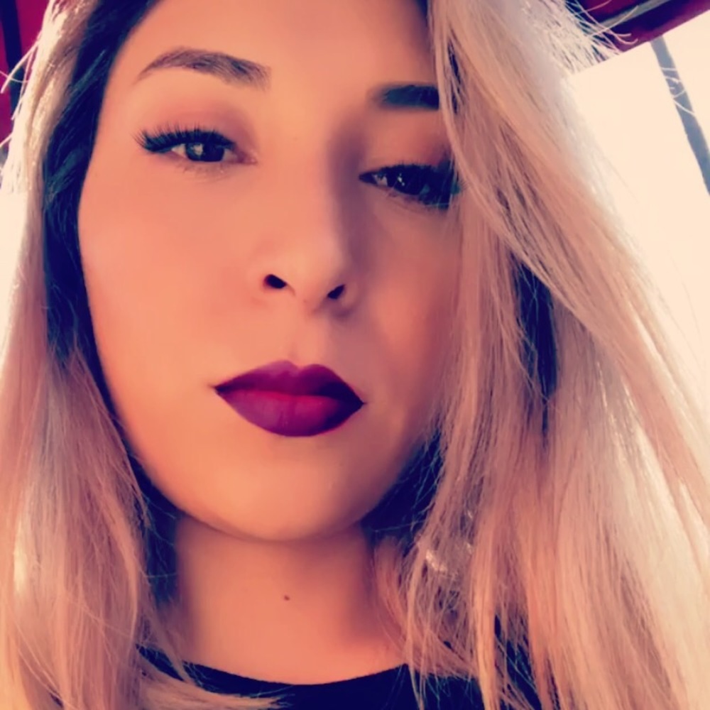 Meet your Posher, Karla